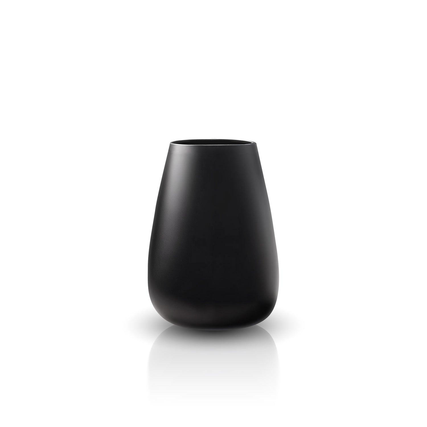 The Ombra di Obsidiana Planter - Medium by Landmark Decor stands against a white background, flaunting its sleek black matte finish and modern minimalist design. Like handmade planters, its smooth tapered shape exudes elegant simplicity, embodying luxury and nature.
